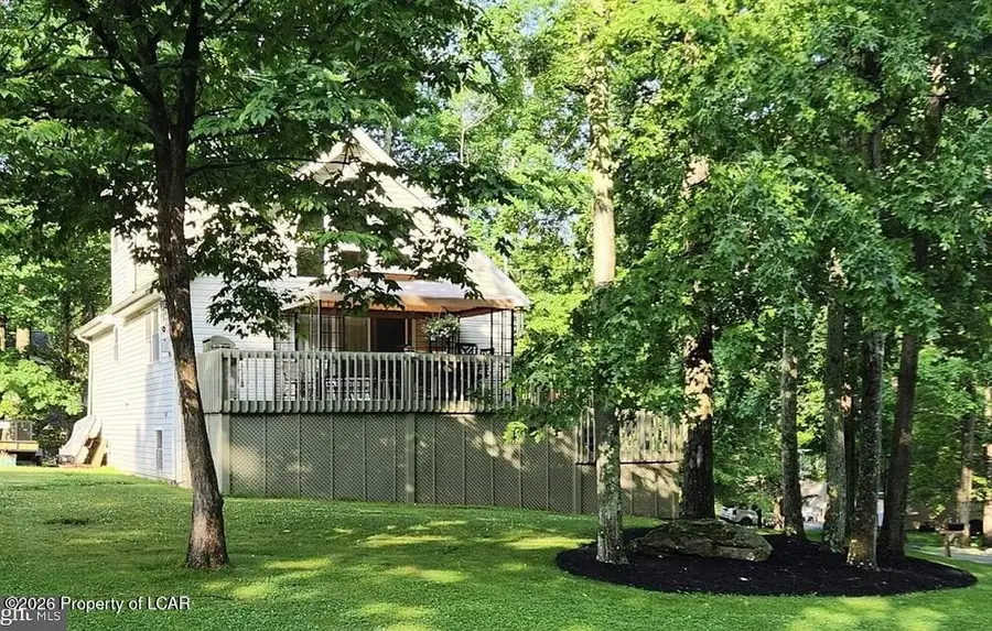 202 Trapper Springs Circle, Drums, PA 18222 - #2
