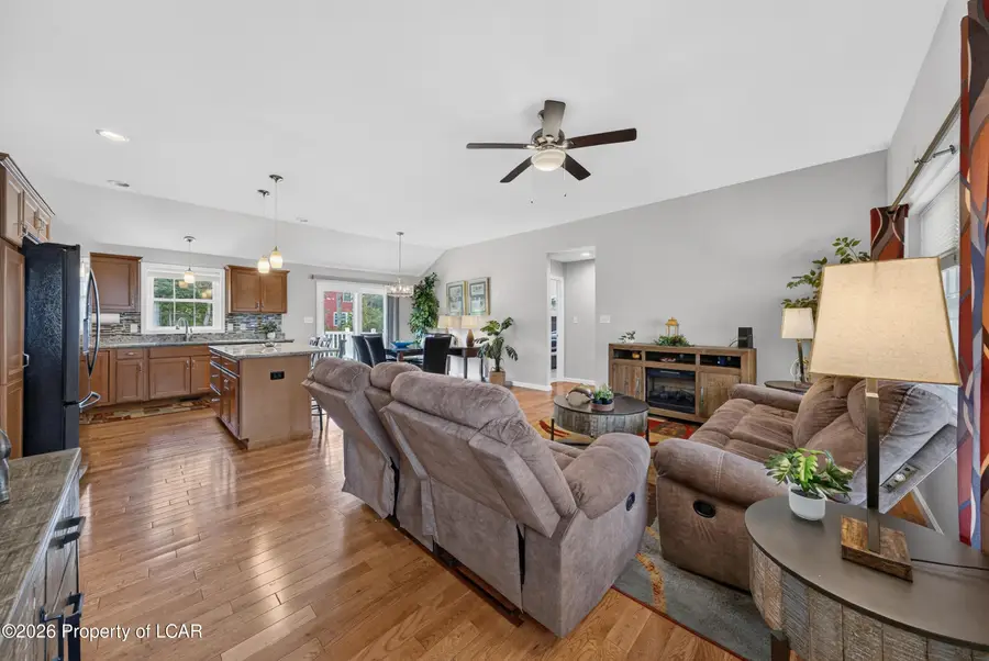54 Woodcrest Avenue, Mountain Top, PA 18707 - #2