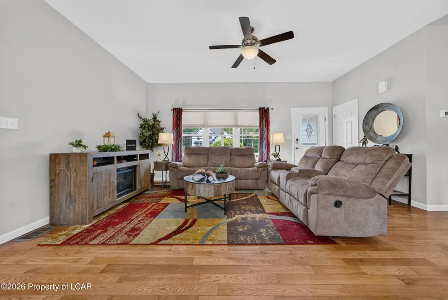 54 Woodcrest Avenue, Mountain Top, PA 18707 - #3