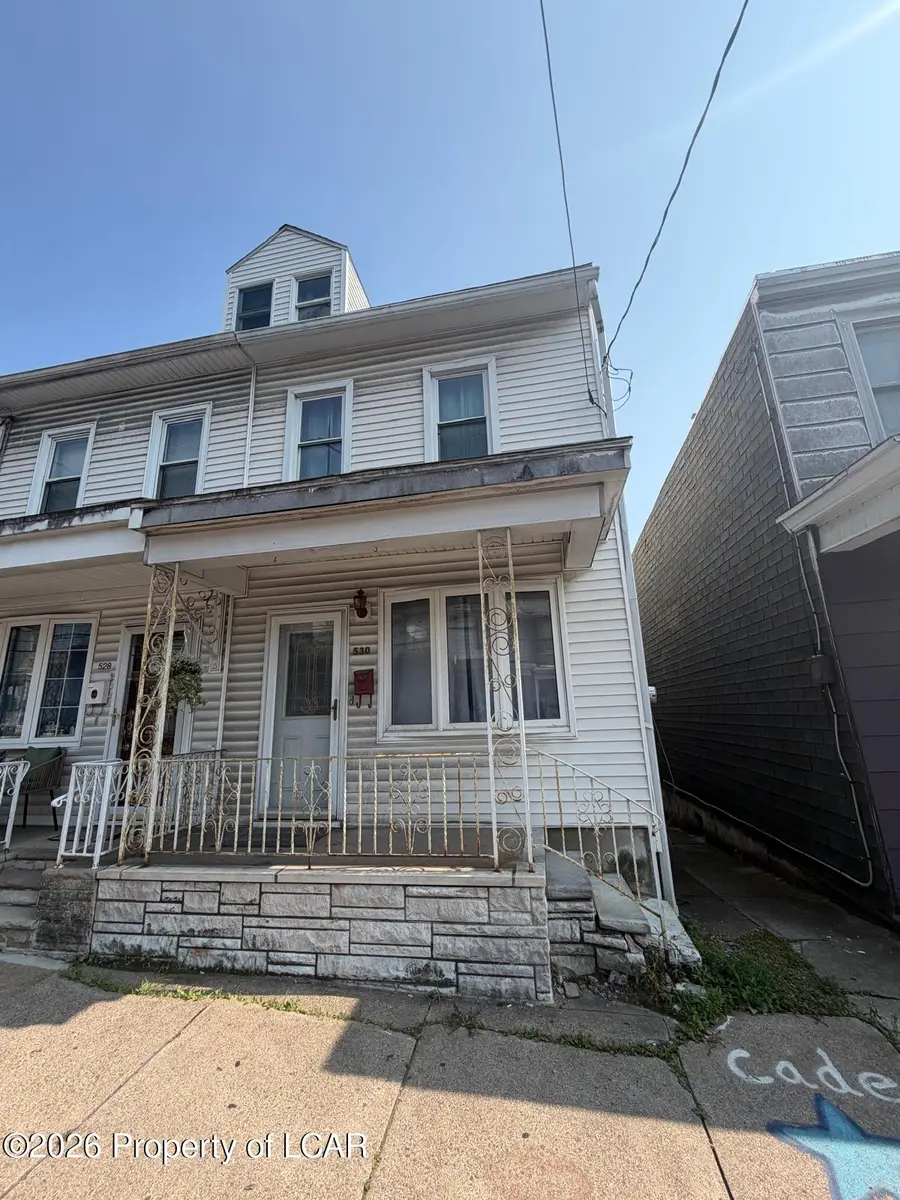 530 Centre Street, Shenandoah, PA 17976 - #2