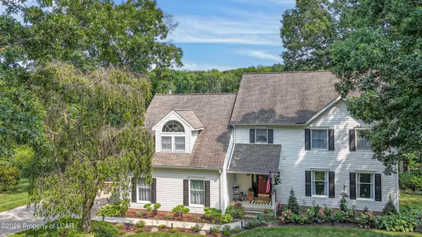 1014 Aspen Drive, Mountain Top, PA 18707