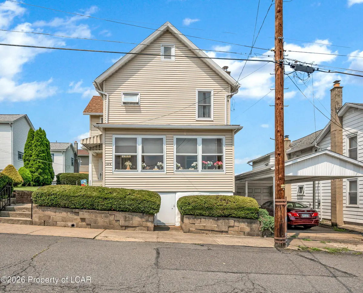 121 1/2 Vine Street, Pittston, PA 18640 - #1