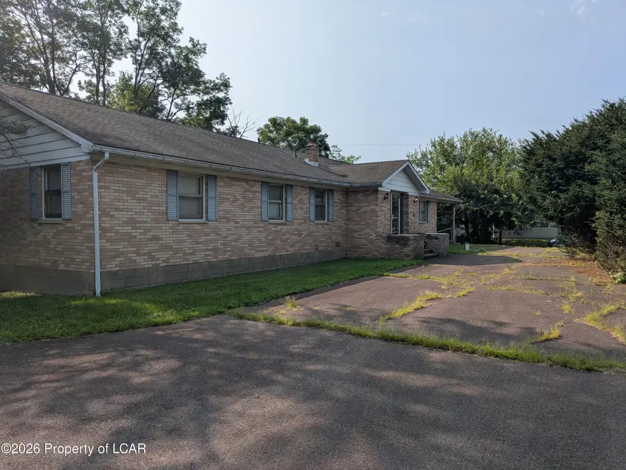 828 Salem Boulevard, Berwick, PA 18603 - #2