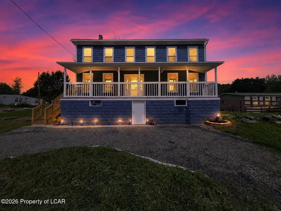 593 Old 209 Road, Tamaqua, PA 18252 - #3