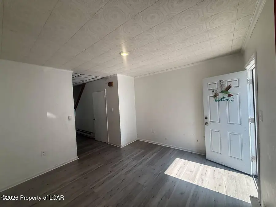 15 Gilbert Street, Shenandoah, PA 17976 - #2