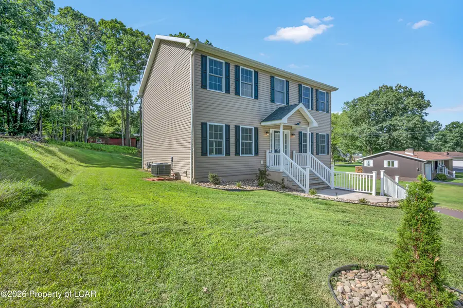 34 Terrace Drive, Mountain Top, PA 18707 - #2