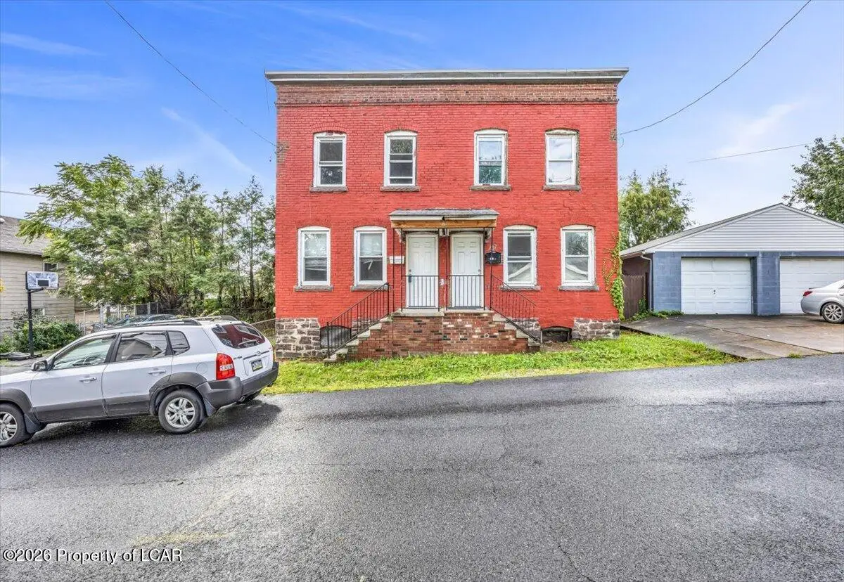 27-29 Oakwood Lane, Wilkes Barre, PA 18702 - #1