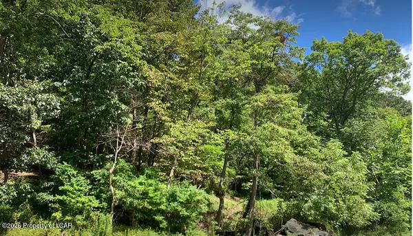 139 State Route 11, Hunlock Creek, PA 18621