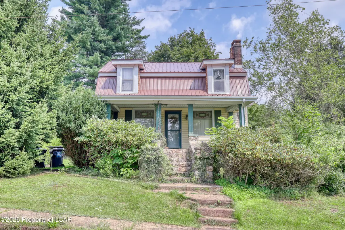 317 Wilkes Barre Street, White Haven, PA 18661 - #1