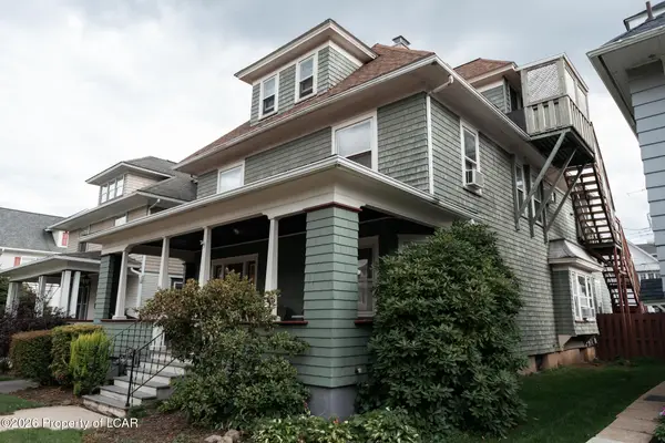 39 Pettebone Street, Forty Fort, PA 18704