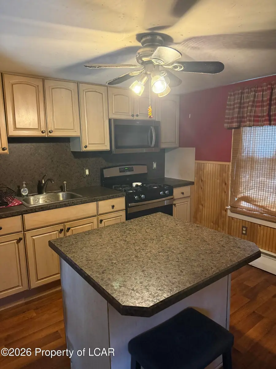 654 656 Kuschke Street, Plymouth, PA 18651 - #3