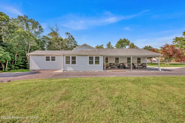 66 Woodland Avenue, Mountain Top, PA 18707