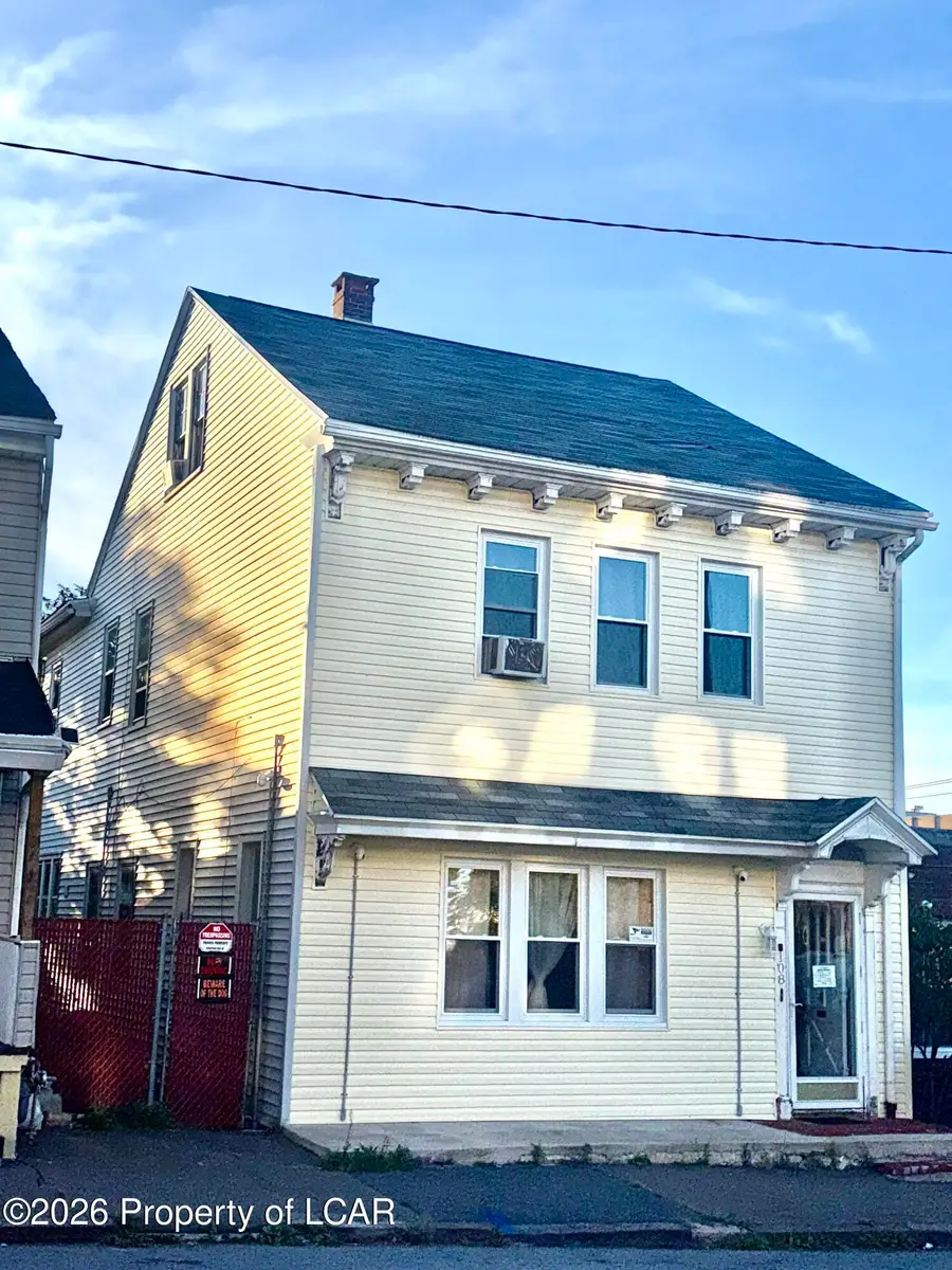 108 Wyoming Street, Hazleton, PA 18201 - #3