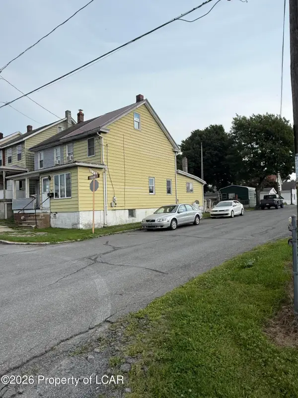 251 Hazard, Summit Hill, PA 18250
