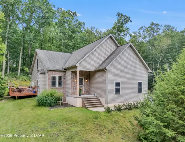 104 Buck Ridge Drive, Drums, PA 18222