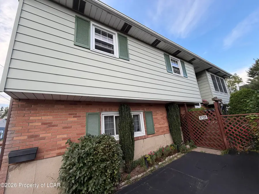 853 Hanover Court, Hazleton, PA 18201 - #2