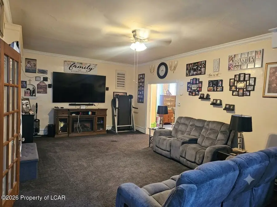 605 South Street, Freeland, PA 18224 - #2