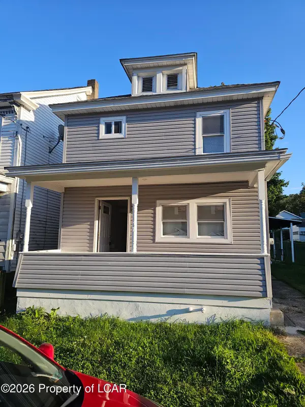 77 Pine Street, Sheppton, PA 18248