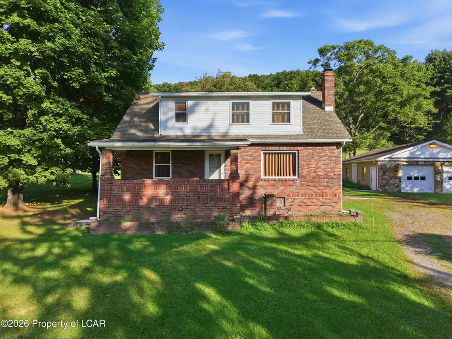 1457 Valley Road, Tamaqua, PA 18252 - #2