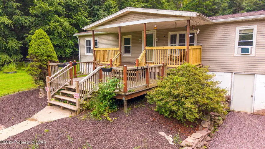 1334 Halowich Road, Harveys Lake, PA 18618 - #2