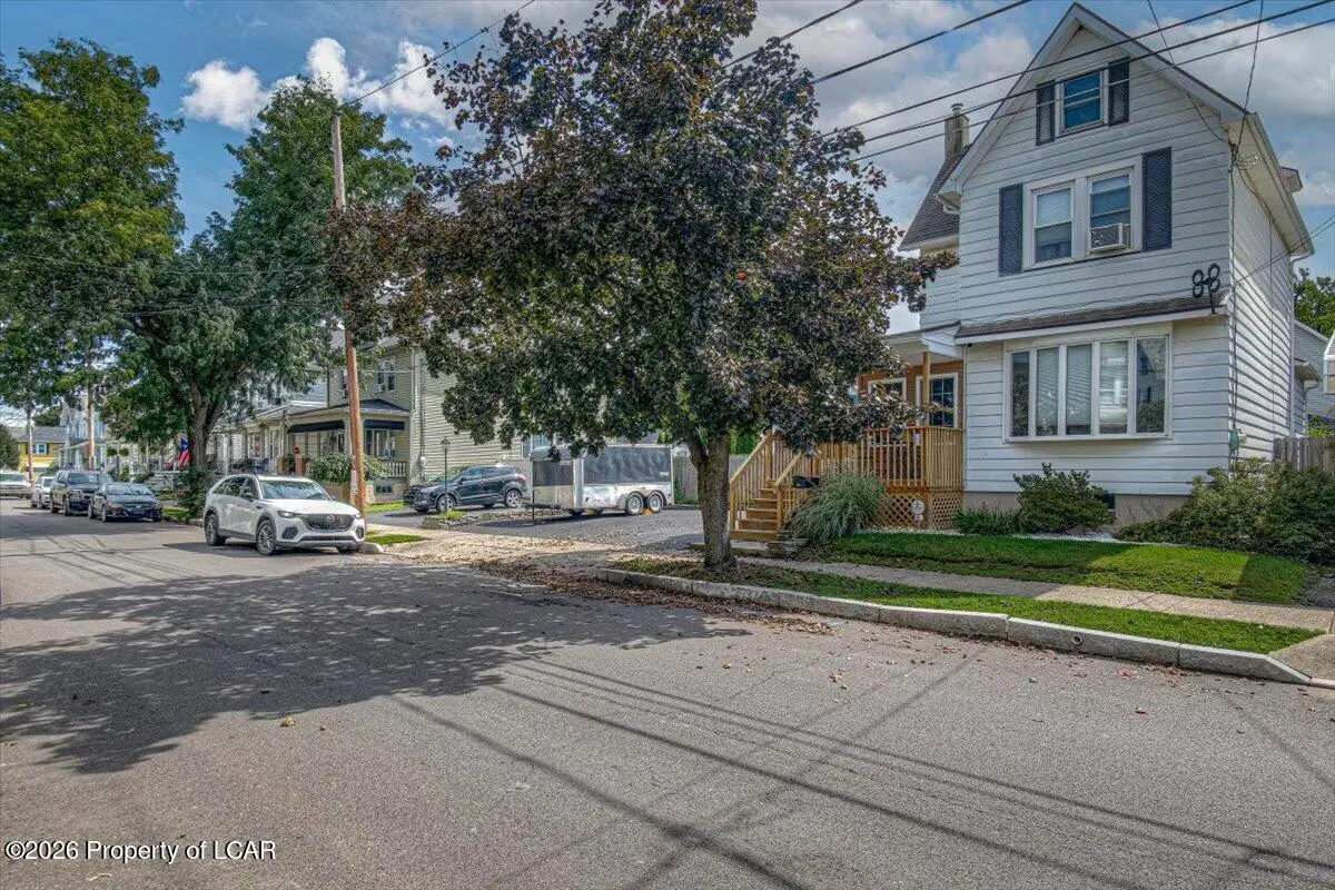 88 Regent Street, Wilkes Barre, PA 18702 - #1
