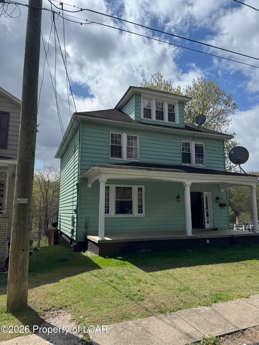 319 Newport Street, Glen Lyon, PA 18617 - #2