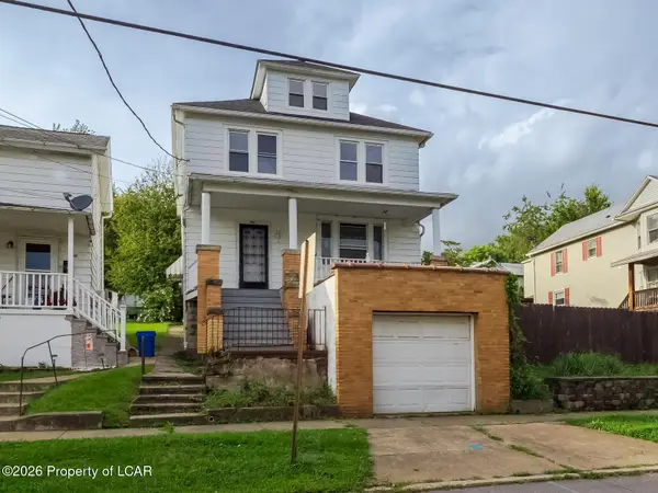 298 Grove Street, Pringle, PA 18704