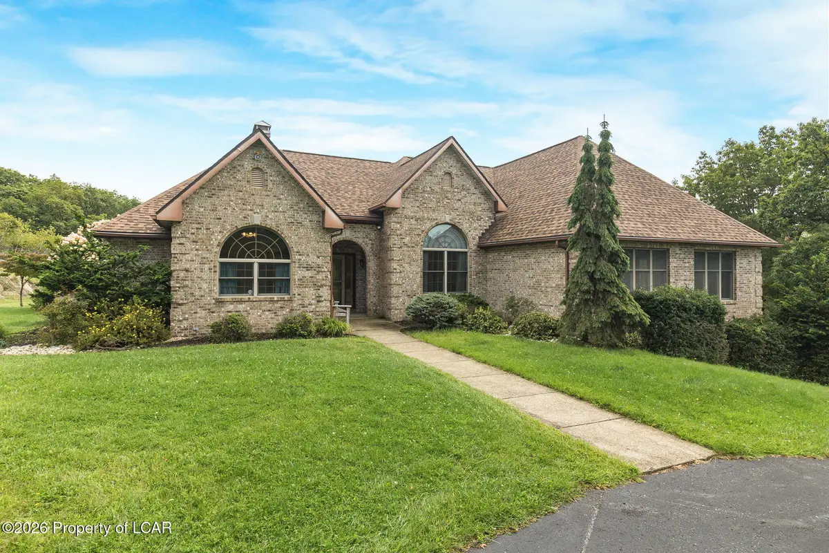 635 Thompson Street, Hazleton, PA 18201 - #1