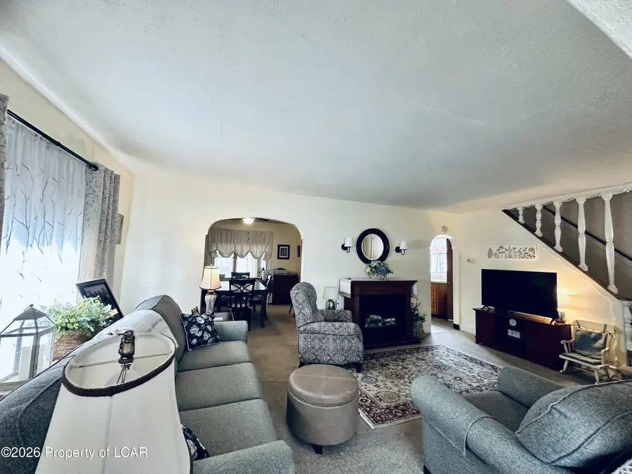 19 Leuder Street, Hanover, PA 18706 - #2