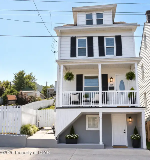238 Broad Street, St Clair, PA 17970