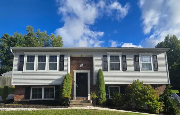 18 Vista Drive, Nanticoke, PA 18634