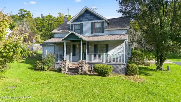 552 Ridge Avenue, Dallas, PA 18612