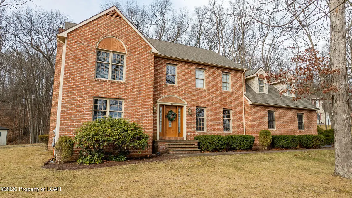 34 Hunt Club Drive, Bloomsburg, PA 17815 - #1