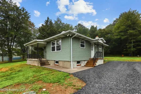 1198 Mountain Lake Drive, Bear Creek, PA 18702