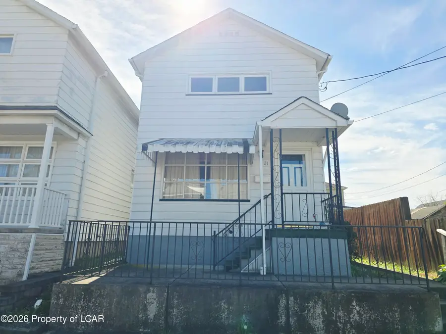 21 Grand Street, Nanticoke, PA 18634 - #2