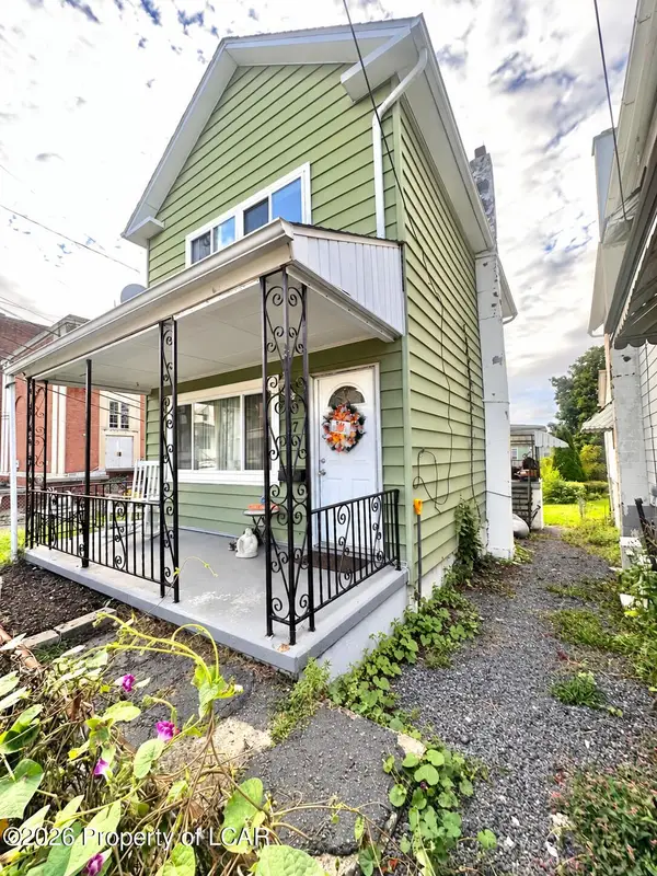 17 Airy Street, Wilkes-Barre, PA 18702