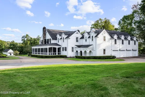 2037 La Plume Road, Dalton, PA 18414