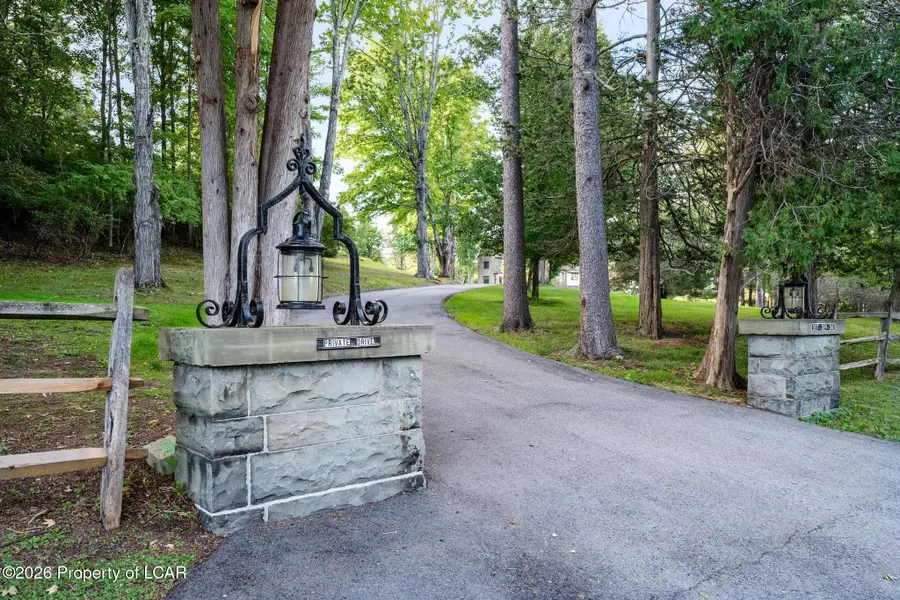 2037 La Plume Road, Dalton, PA 18414 - #3