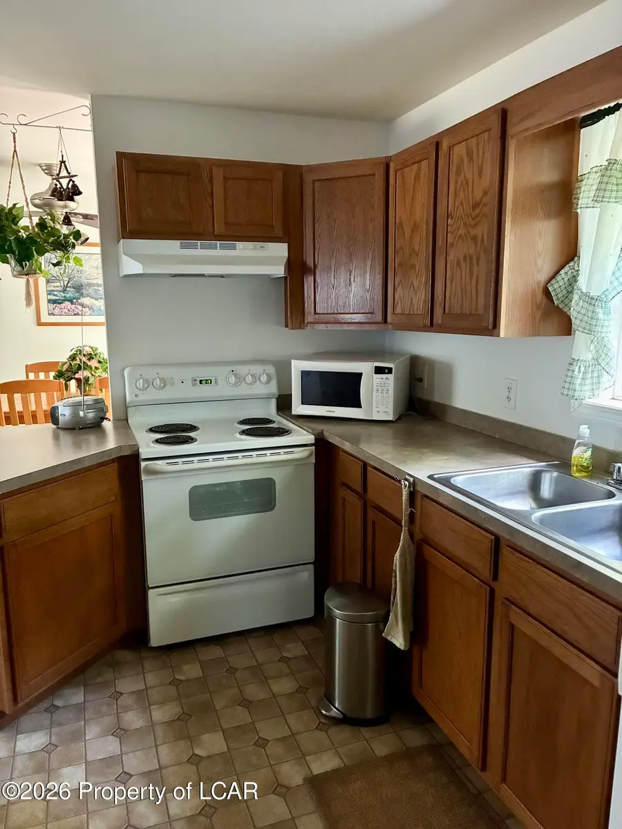84 Sycamore Drive, Jim Thorpe, PA 18229 - #3