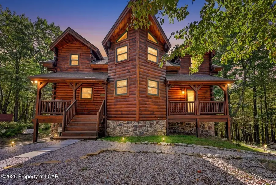 46 Manayunk Avenue, Hazle, PA 18202 - #2