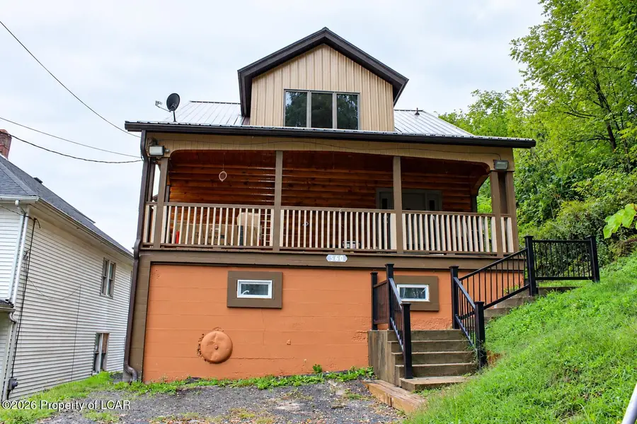 560 Water Street, Glen Lyon, PA 18617 - #2