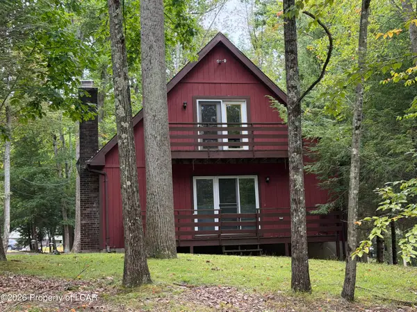 174 Grouse Ridge Lane, Drums, PA 18222