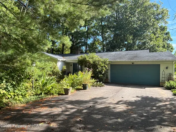 166 Brookhill Road, Sugarloaf, PA 18249
