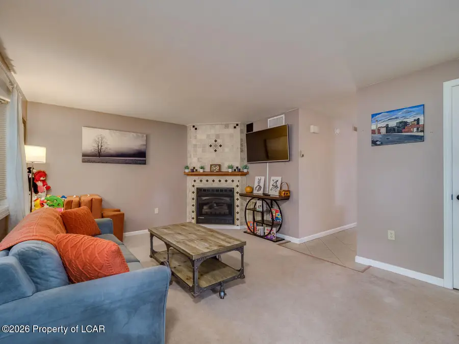 18 Patriot Way, Mountain Top, PA 18707 - #2