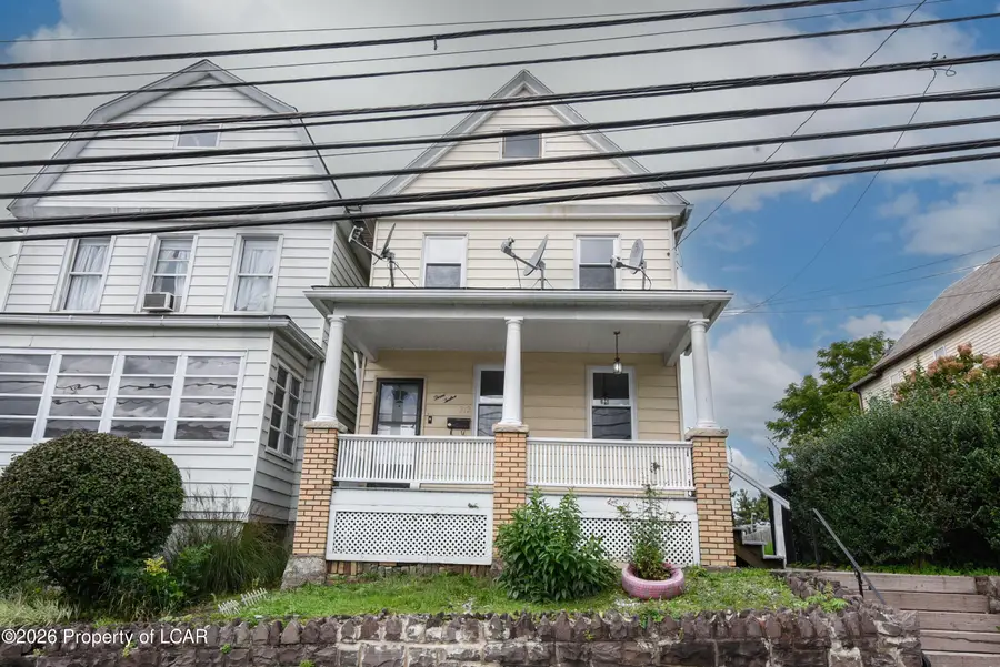 312 New Grant Street, Wilkes Barre, PA 18702 - #2