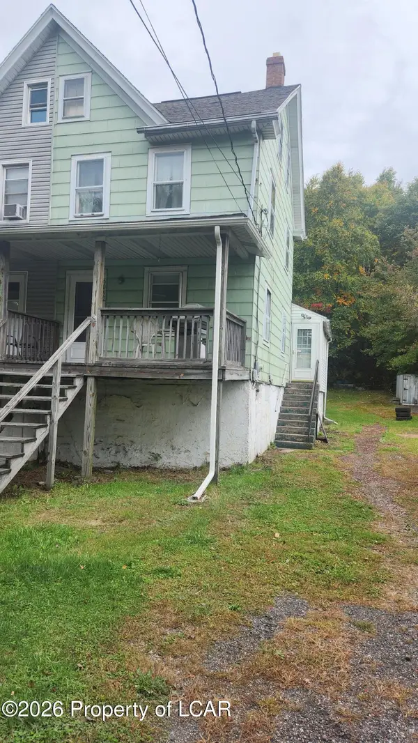 6092 Buck Mountain Road, Freeland, PA 18224