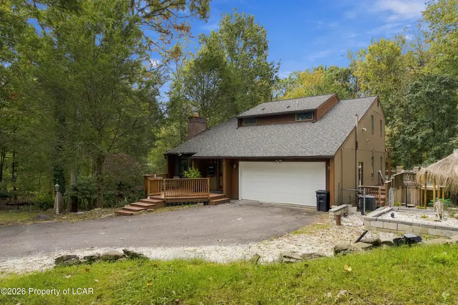 24 Birch Hill Lane, Dallas, PA 18612 - #2