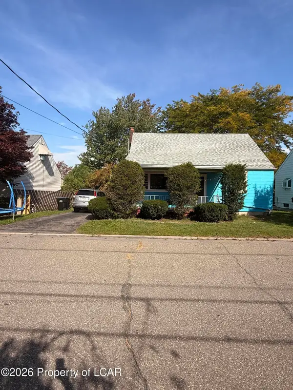 15 Park Street, West Hazleton, PA 18202