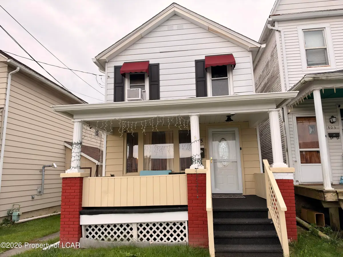 105 Liberty Street, Hanover, PA 18706 - #1