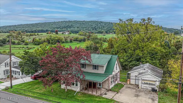 558 Martzville Road, Berwick, PA 18603